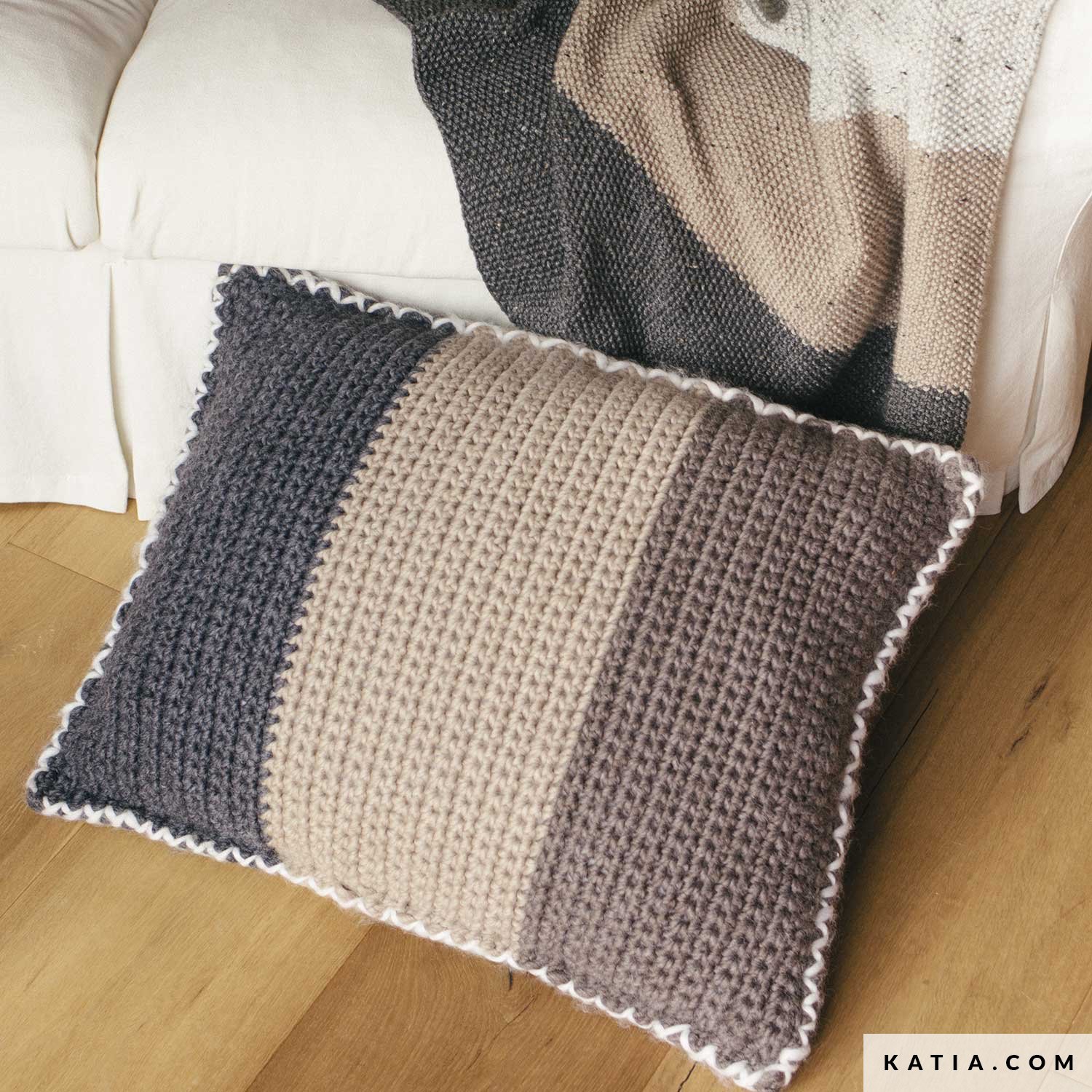 patroon breien haken woning kussen herfst winter katia 5019 14 g