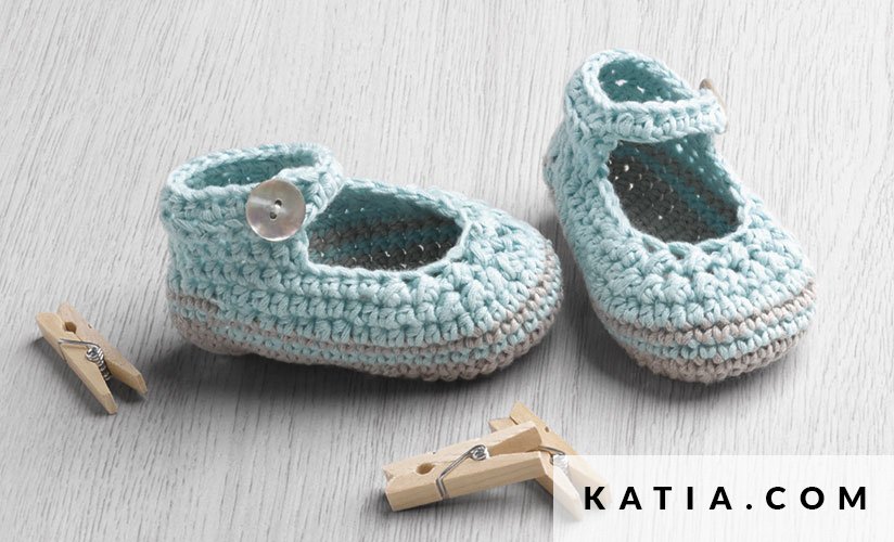 patron tricoter tricot crochet layette chaussure printemps ete katia 6021 1a g