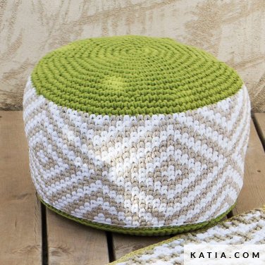 schema maglia uncinetto casa pouf primavera estate katia 6124 23 p