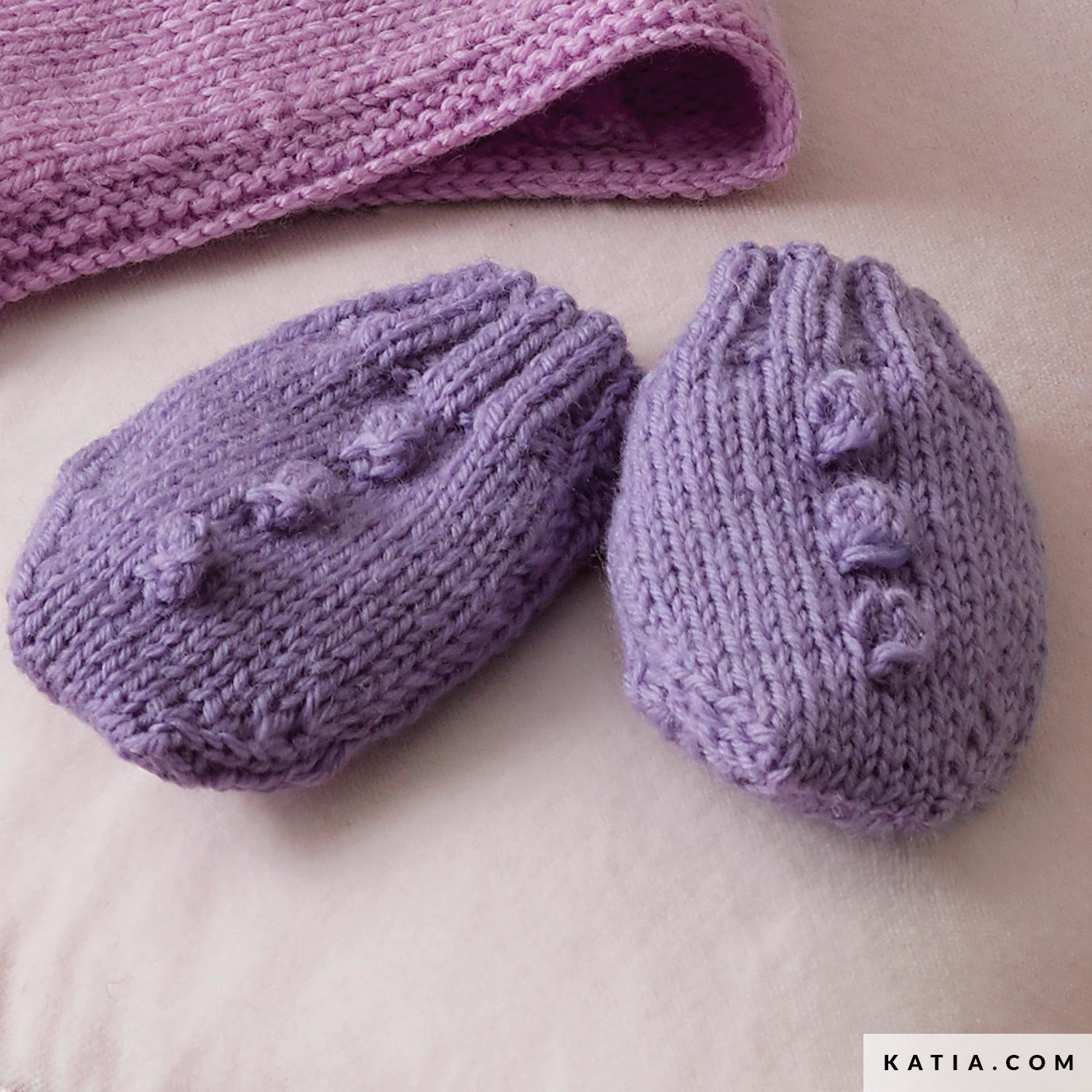 pattern knit crochet baby mittens autumn winter katia 6135 5 02 g