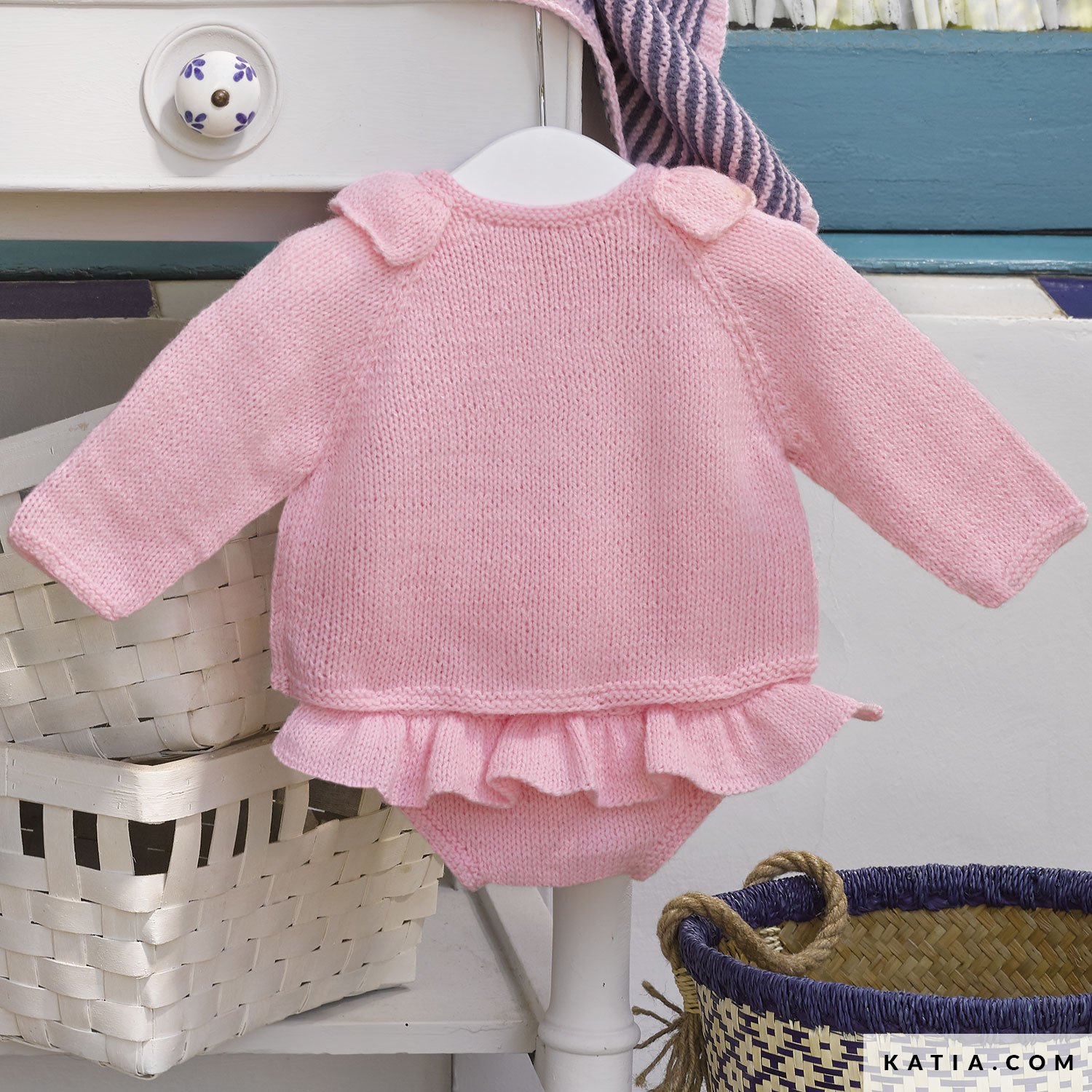 patron tricoter tricot crochet layette set printemps ete katia 6163 22 g