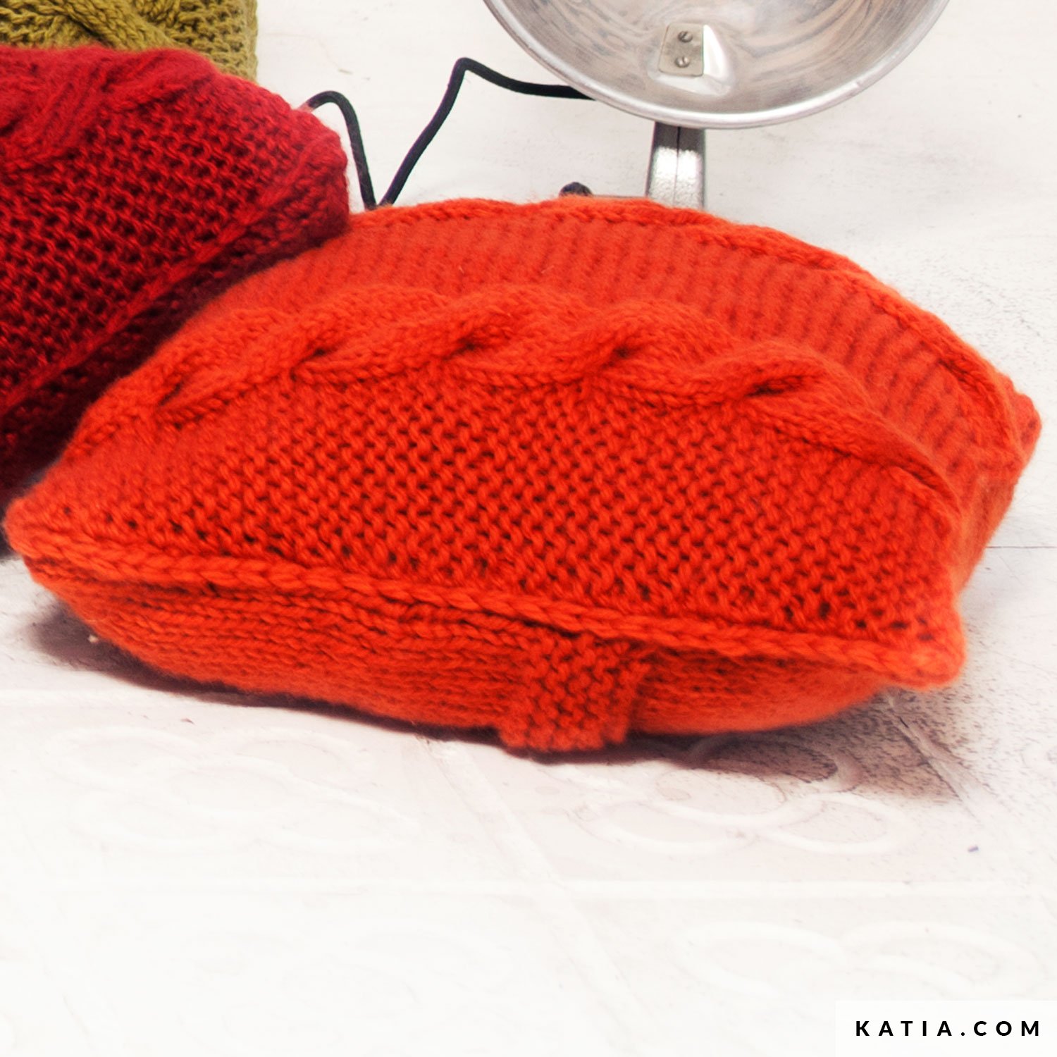 patron tricoter tricot crochet habitat coussin automne hiver katia 6897 39c g