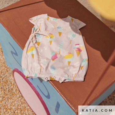 modello di cucito tutina da neonato incrociato 6b 5519 katia p