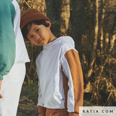 modello di cucito felpa da bambino con tasche e cappuccio 17a 5520 katia p