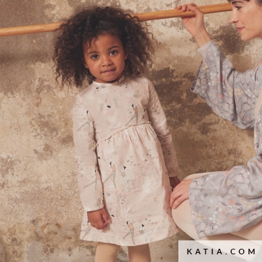 modello di cucito vestito da bambina con gonna arricciata 9a 5524 katia p