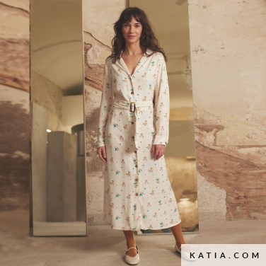 modello per abito da donna con colletto a revers 19a 5524 katia p