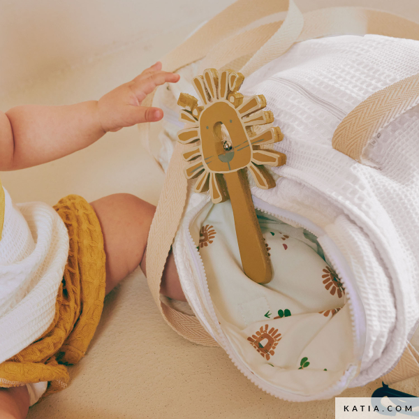 tela nido de abeja con diseno patchwork en color azul 2242 1 04 katia n