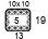 Quadrat von 10 x 10 cm. Gibt die Anzahl der Maschen und Reihen an, um die Maße eines Teils in cm zu berechnen.