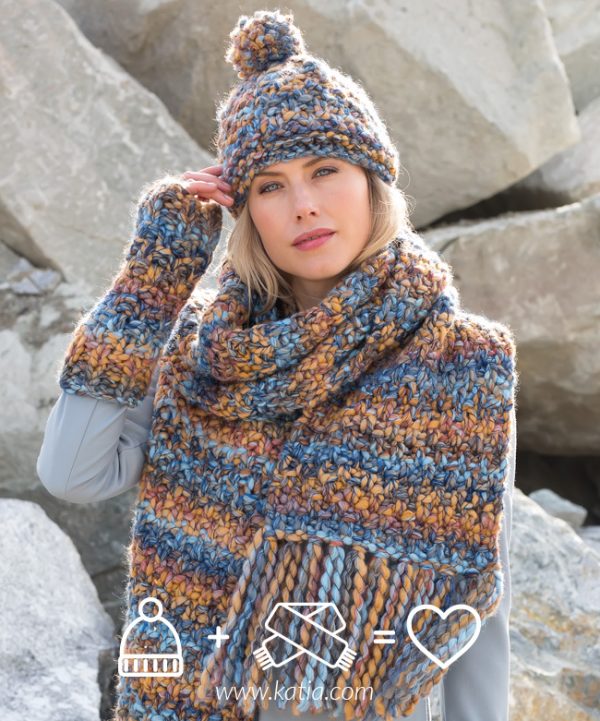 Woolly Hats and Scarves: 16 knit patterns to wrap up all the family