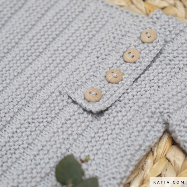 Ribbed Baby Sweater Kit by Creativa Atelier kit