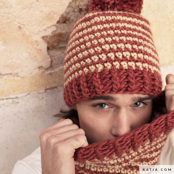 Vivac Crochet Hat and Cowl Beginner Kit 