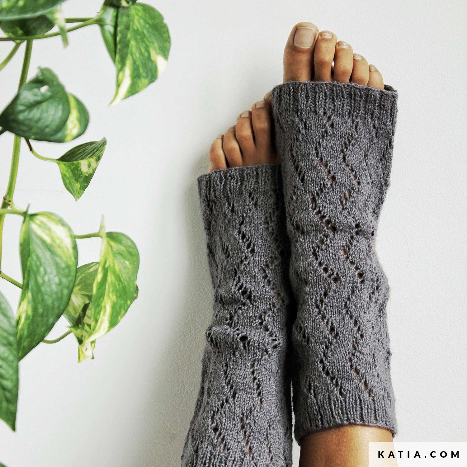 Yoga socks - Socks - Autumn / Winter - models & patterns