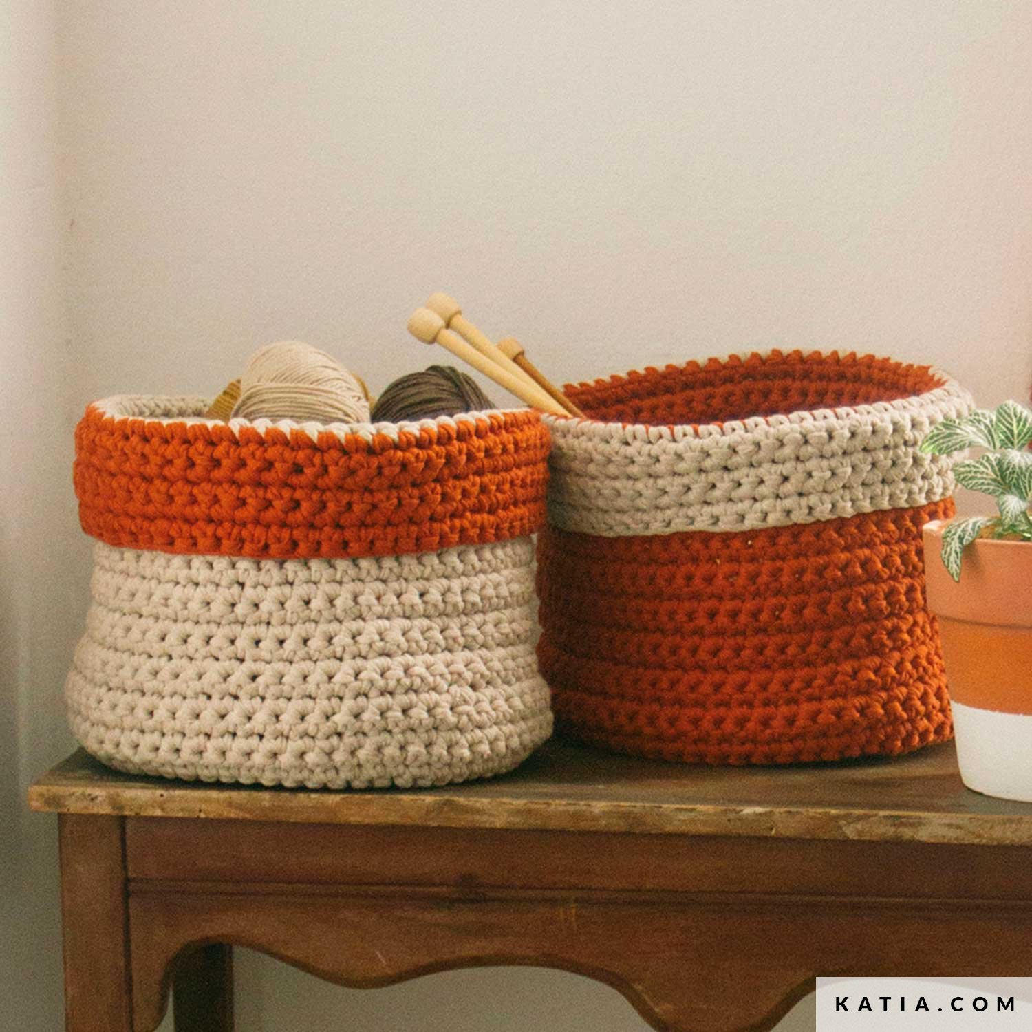 https://www.katia.com/files/mod/5019/pattern-knit-crochet-home-basket-autumn-winter-katia-5019-3-g.jpg