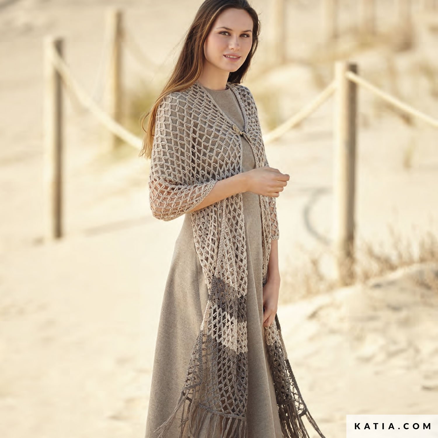 Shawl - Woman - Autumn / Winter - models \u0026 patterns | Katia.com