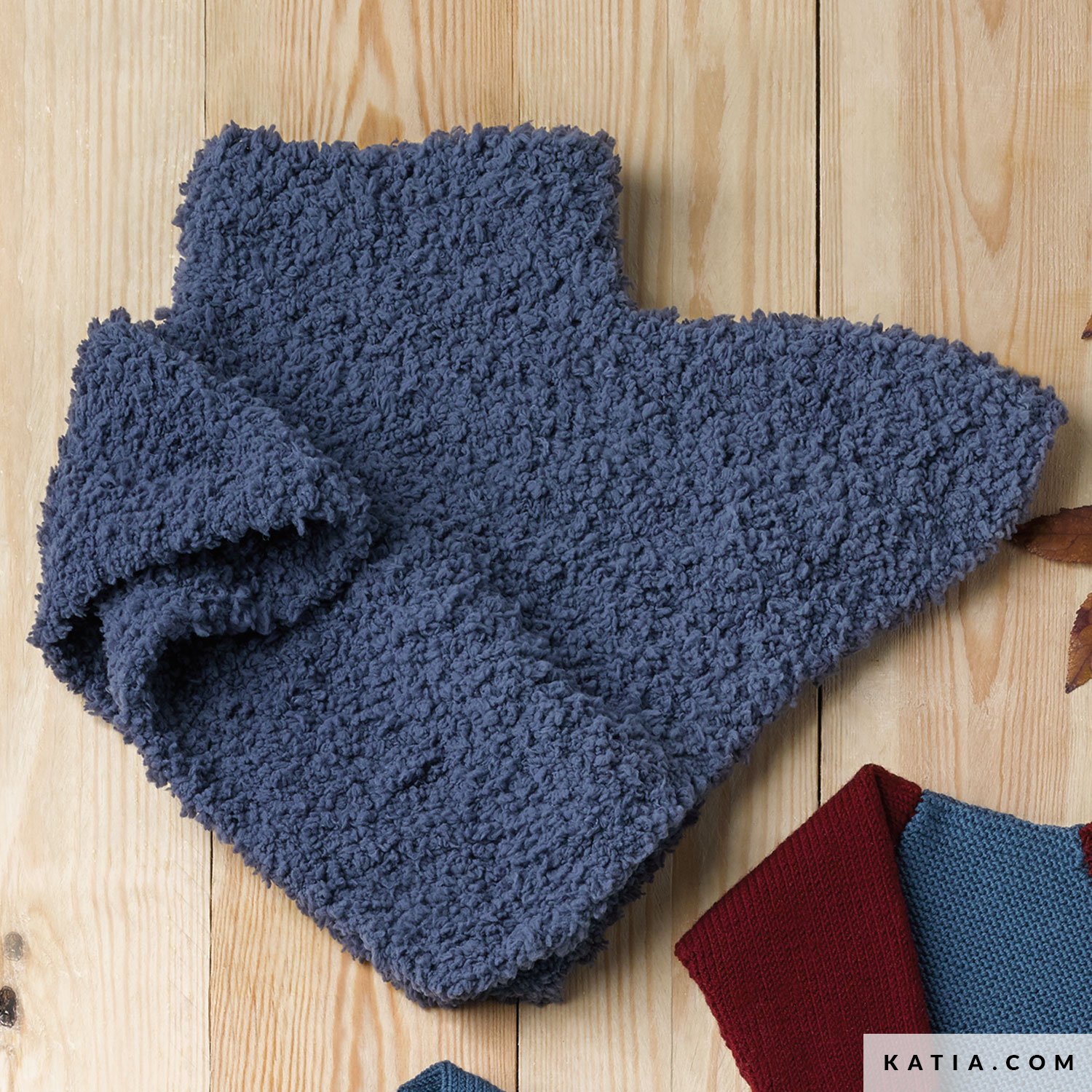 Poncho Baby Autumn Winter Models Patterns Katia Com