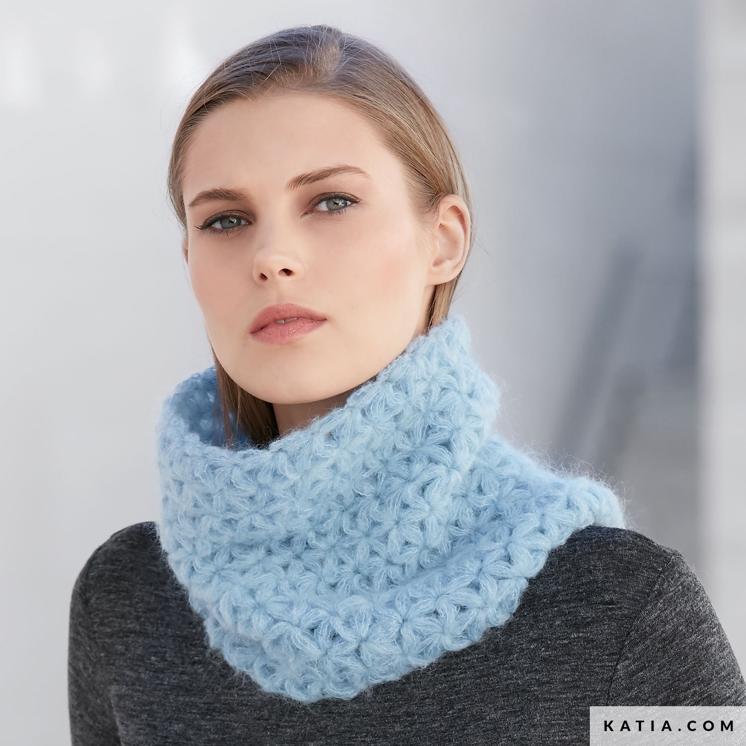 Warm crochet for women: knitting patterns, photo Warm crochet for women: knitting patterns, photo