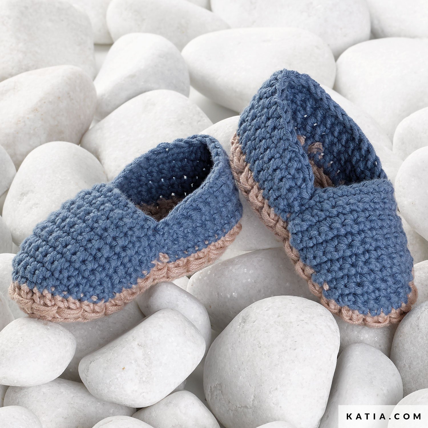 crochet baby slippers