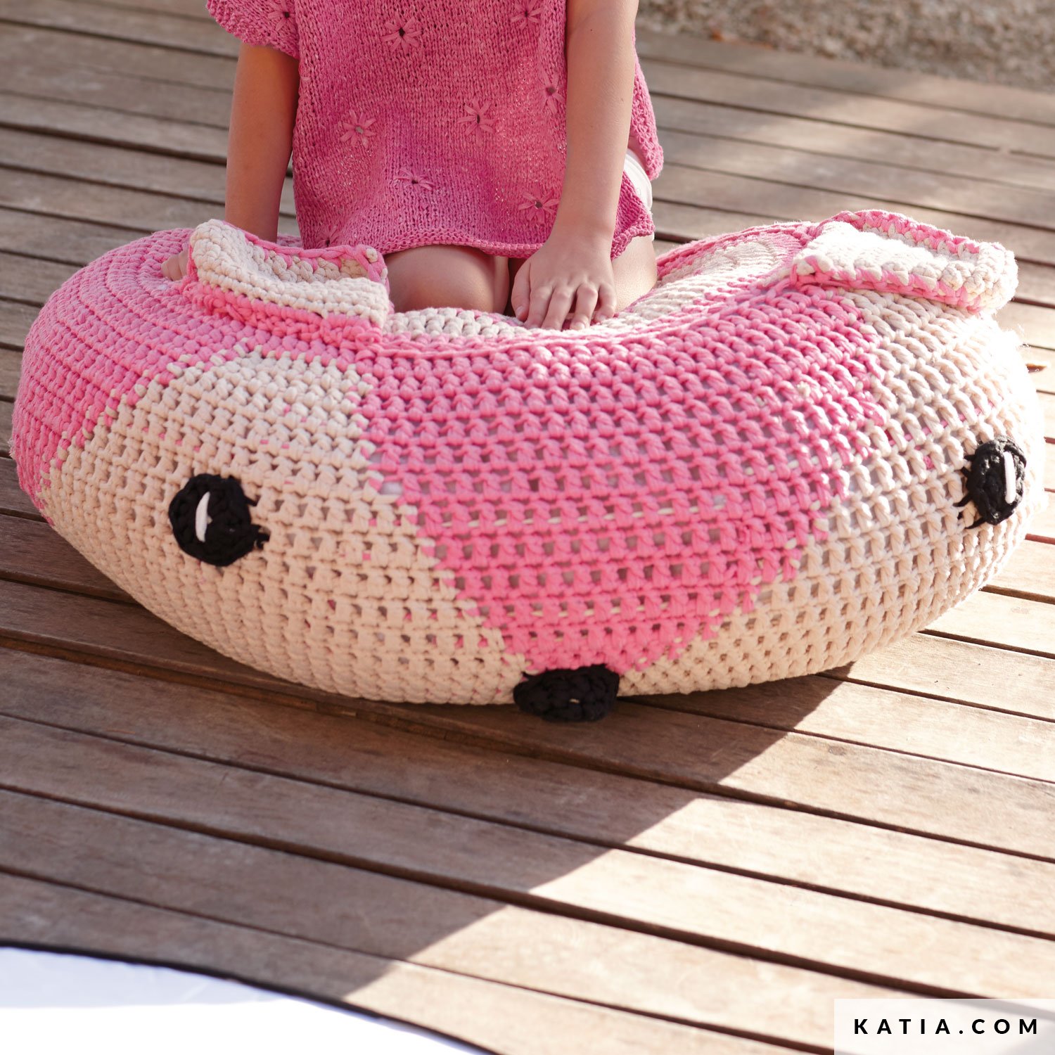 Knitted Pouf Pattern Interesting Decorating Design Knitted Pouf Pattern Interesting Decorating Design
