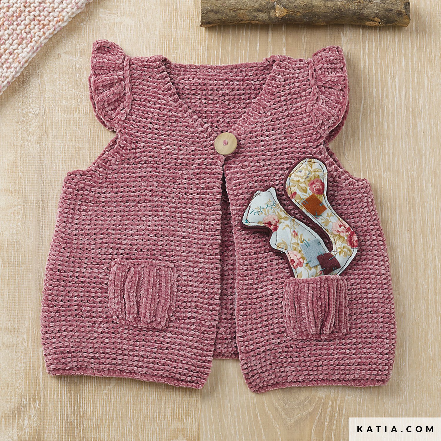 Vest - Baby - Autumn / Winter - models & patterns | Katia.com