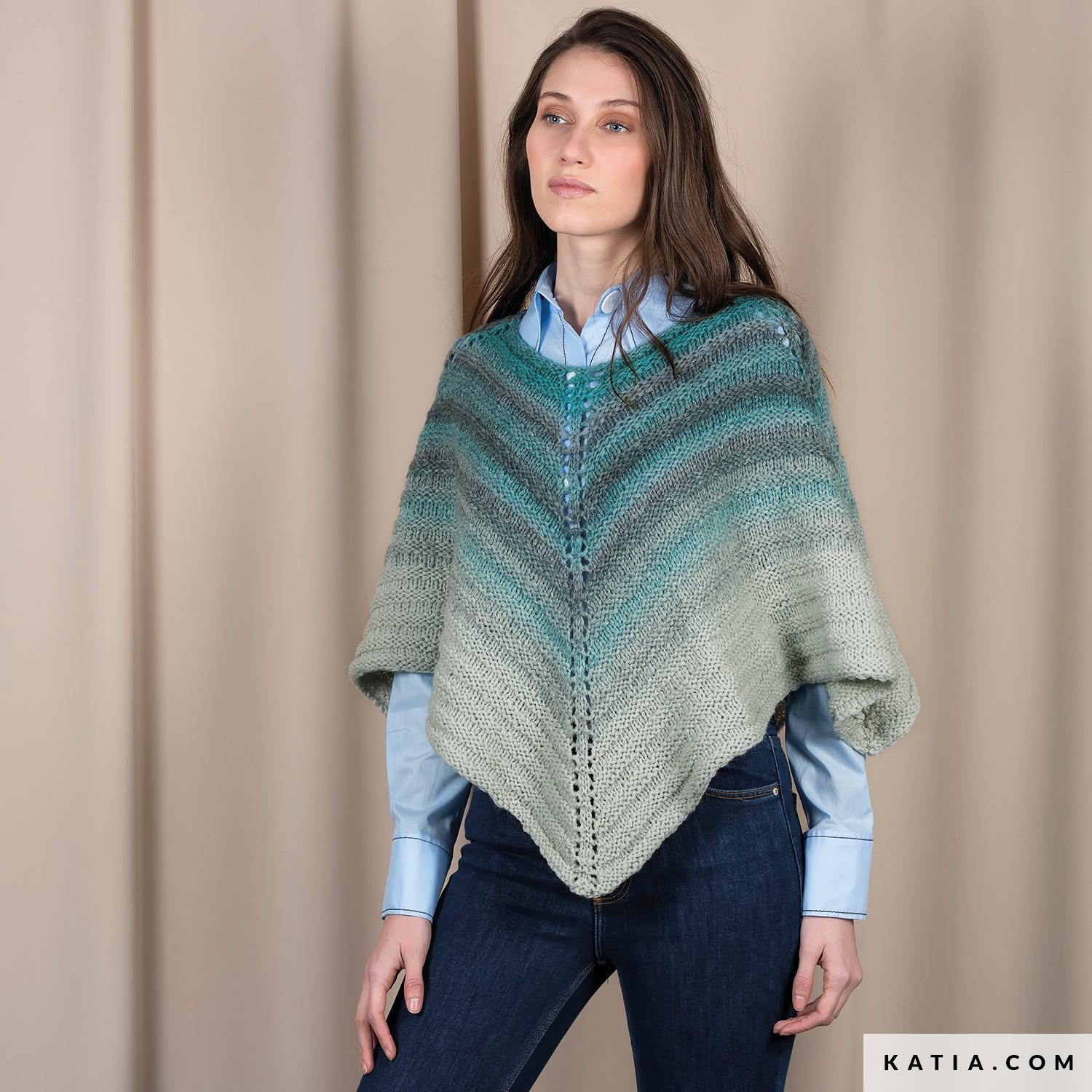 Poncho - Woman - Autumn / Winter - models & patterns | Katia.com