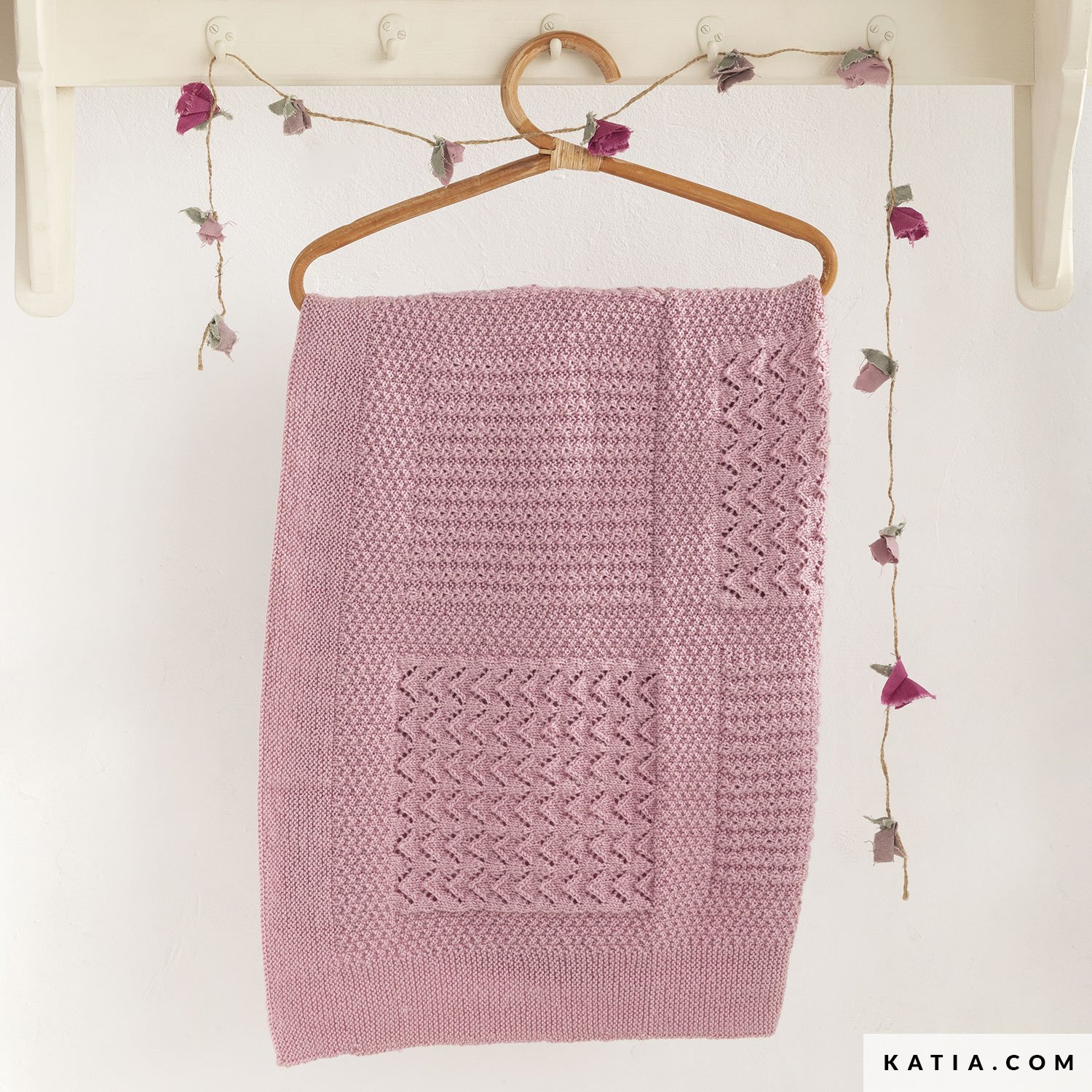 Couverture Layette Automne Hiver Modeles Patrons Katia Com