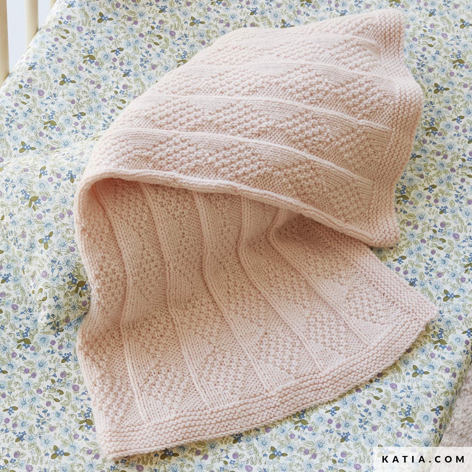 merino cot blanket
