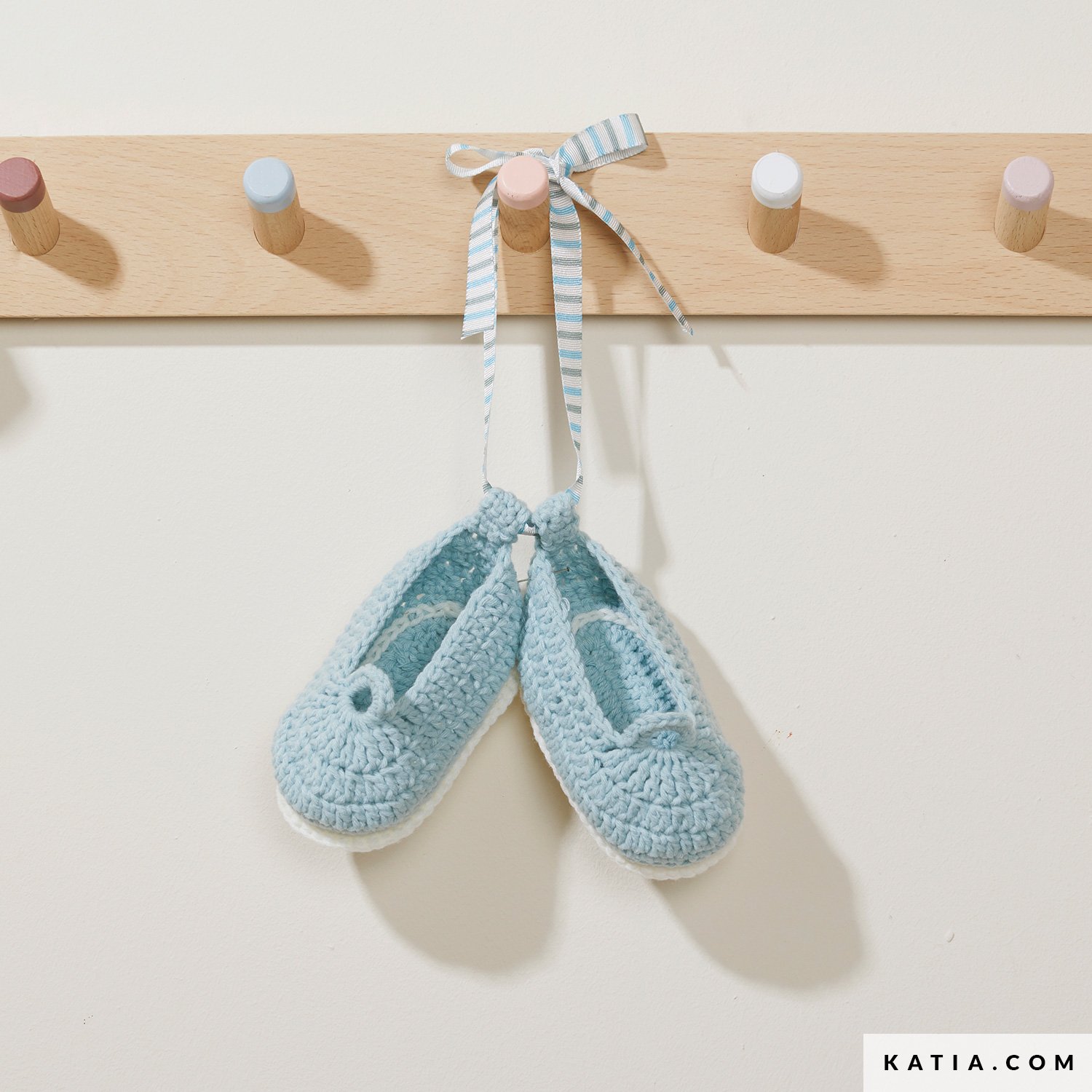 Chaussons Bébé au Tricot : 10 Modèles Incontournables