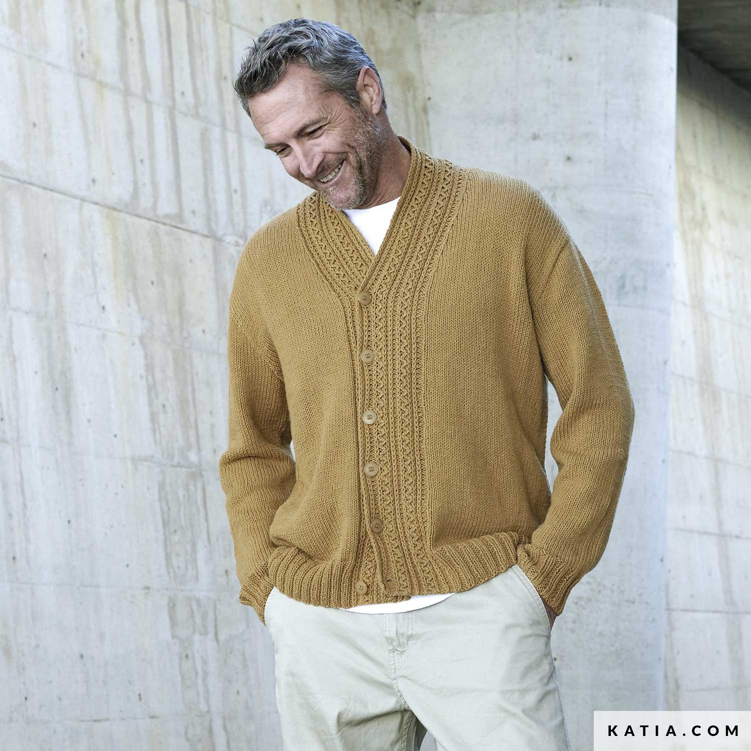 カーディガン Button Less Low Gauge Knit Jacket Knitted jacket with jewel buttons - Women | MANGO Romania