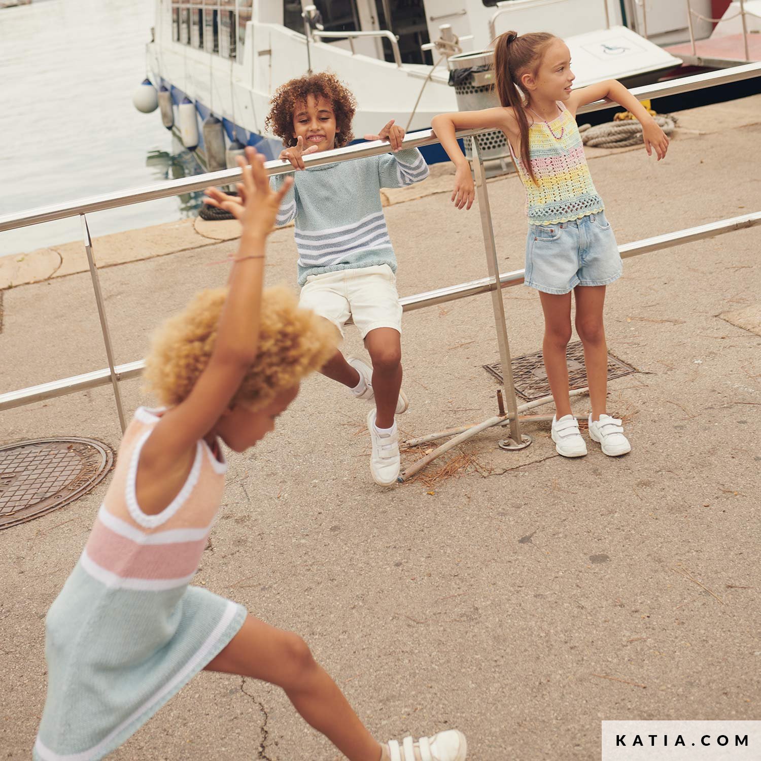 Dress - Kids - Spring / Summer - models & patterns | Katia.com