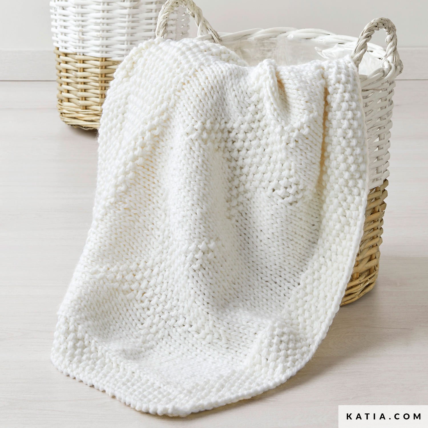 Patrón para tejer una manta de arrullo para bebé a tricot – Idealium  Knitting