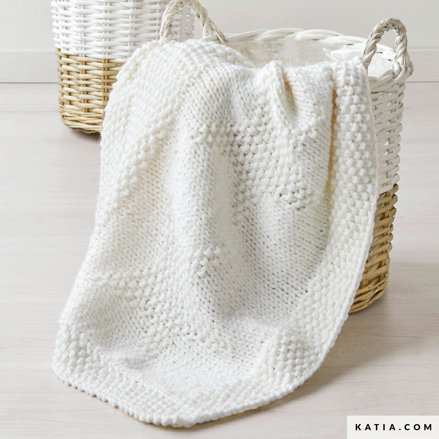 Baby Wrap Baby Autumn Winter Models Patterns Katia Com Baby Wrap Baby Autumn Winter Models Patterns Katia Com