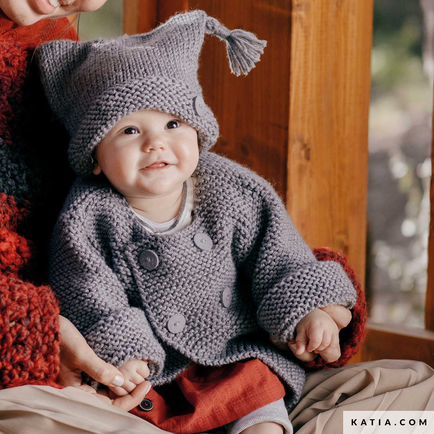 Capotita o gorrito para bebe recién nacido 0-3M con dos agujas facil para  principiantes 