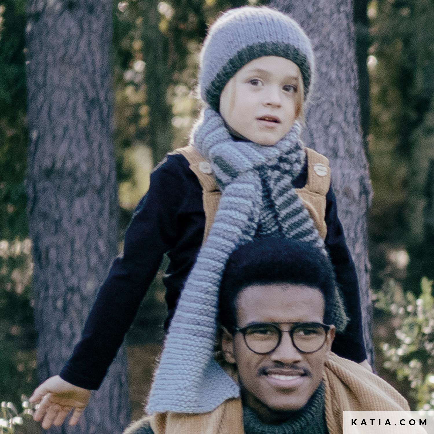 Kid's hat and scarf in Supreme Merino - PATTERNS