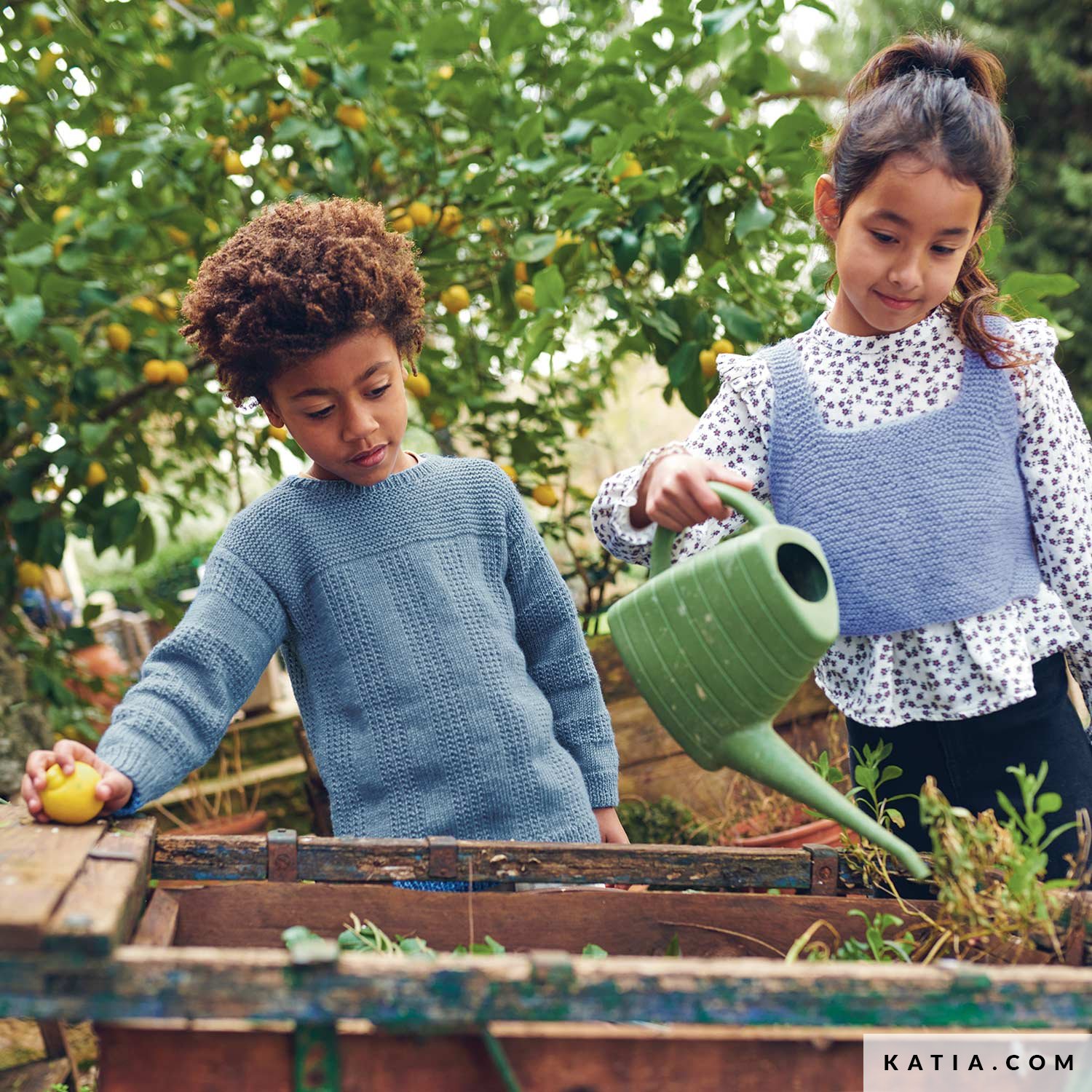 Top - Kids - Autumn / Winter - models & patterns | Katia.com