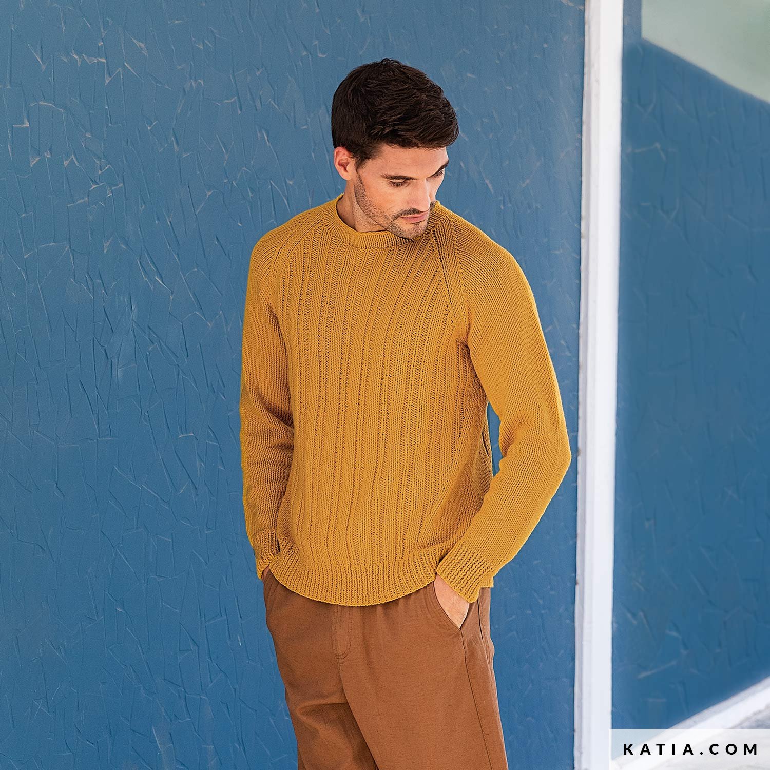 Sweater - Man - Spring / Summer - models & patterns | Katia.com