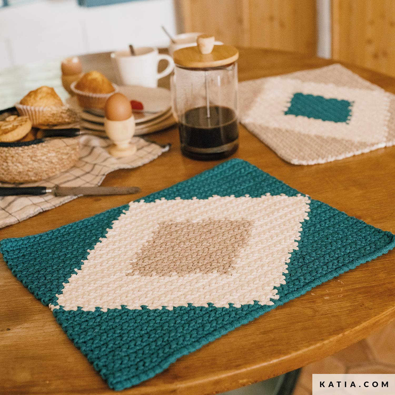 NAPPERON ROND CROCHETSYLVETTE RAISONNIER ARTISANAT FRANCAIS48 Cm Ecru 382886901567