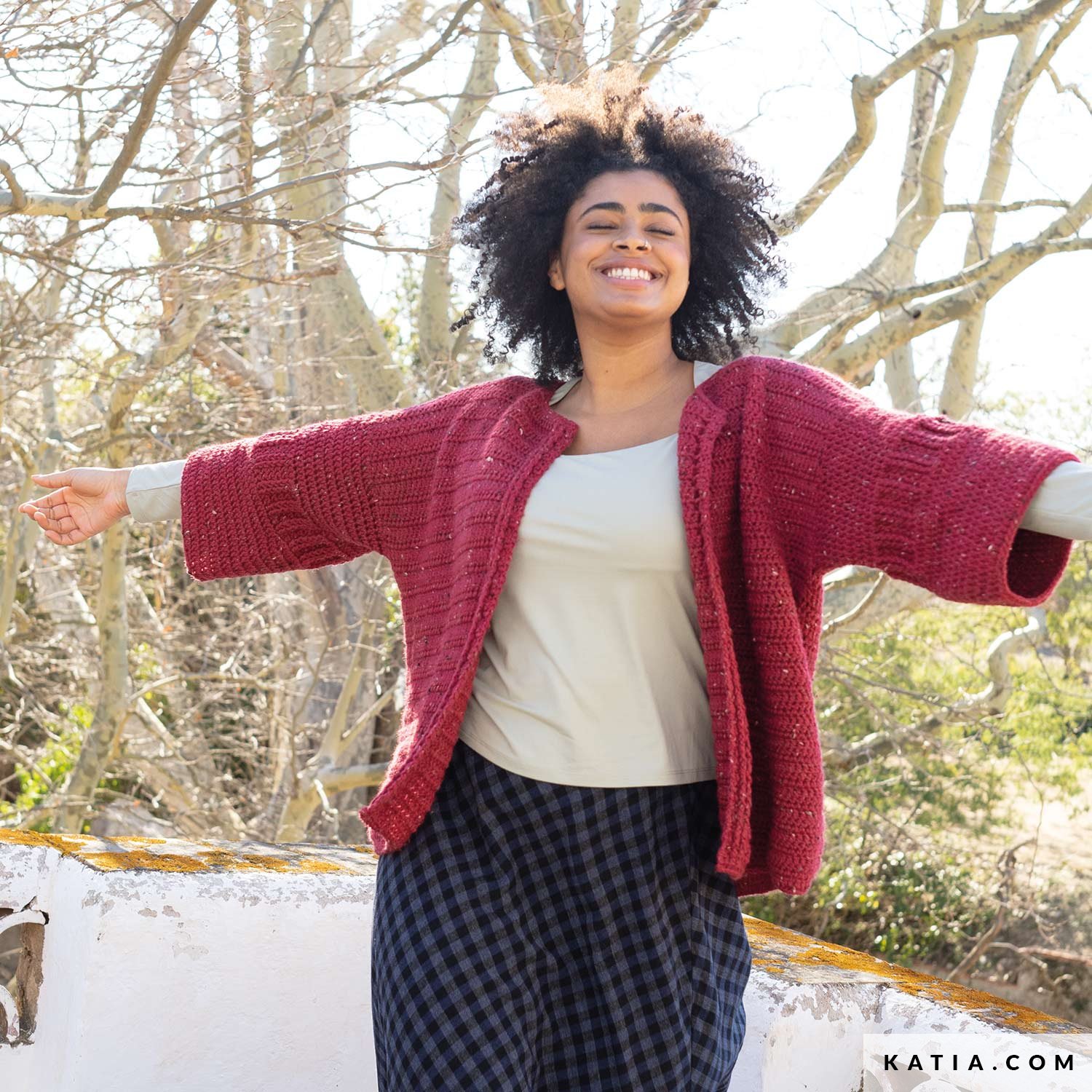 Veste - Femme - Automne / Hiver - modèles & patrons | Katia.com