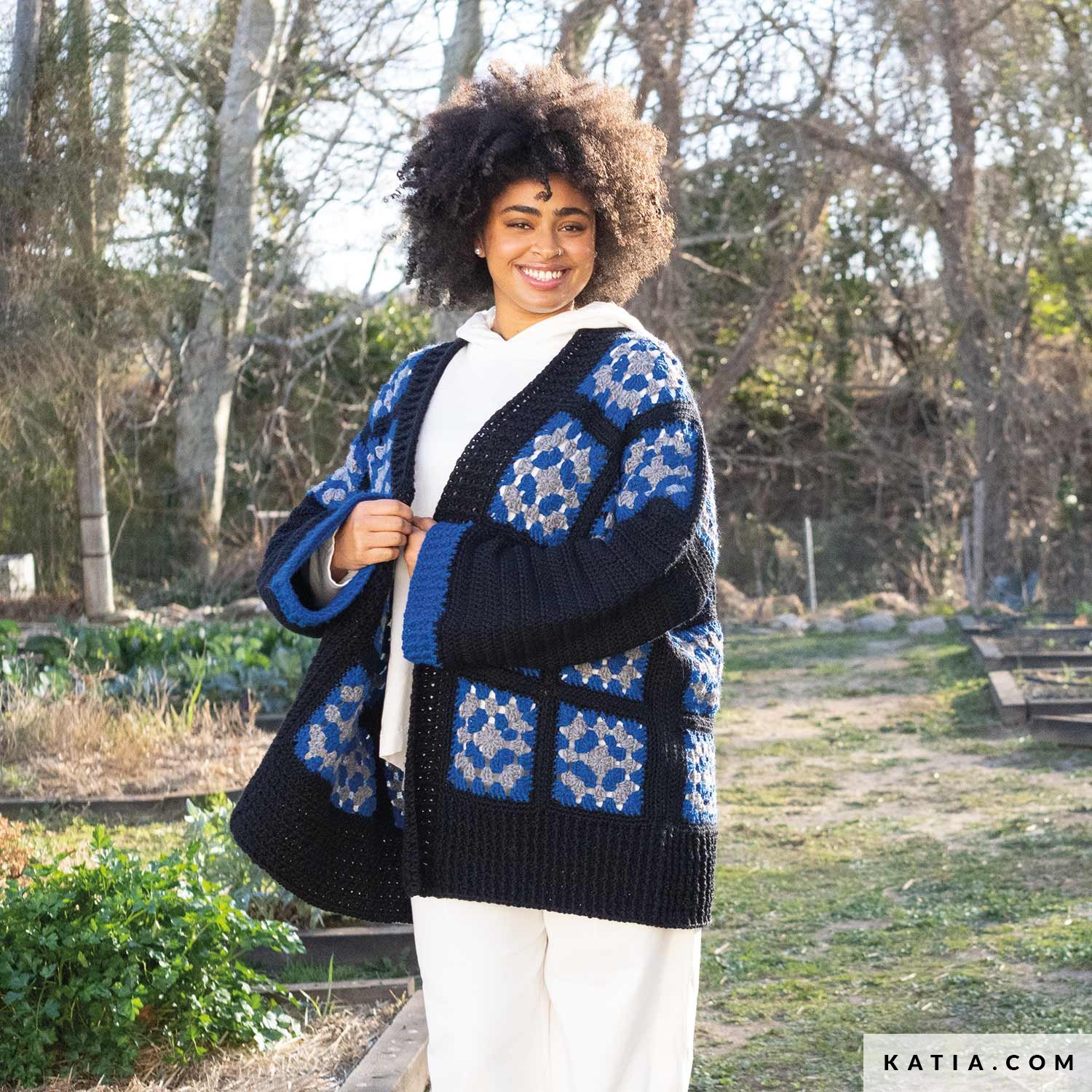Jacket - Woman - Autumn / Winter - models & patterns | Katia.com