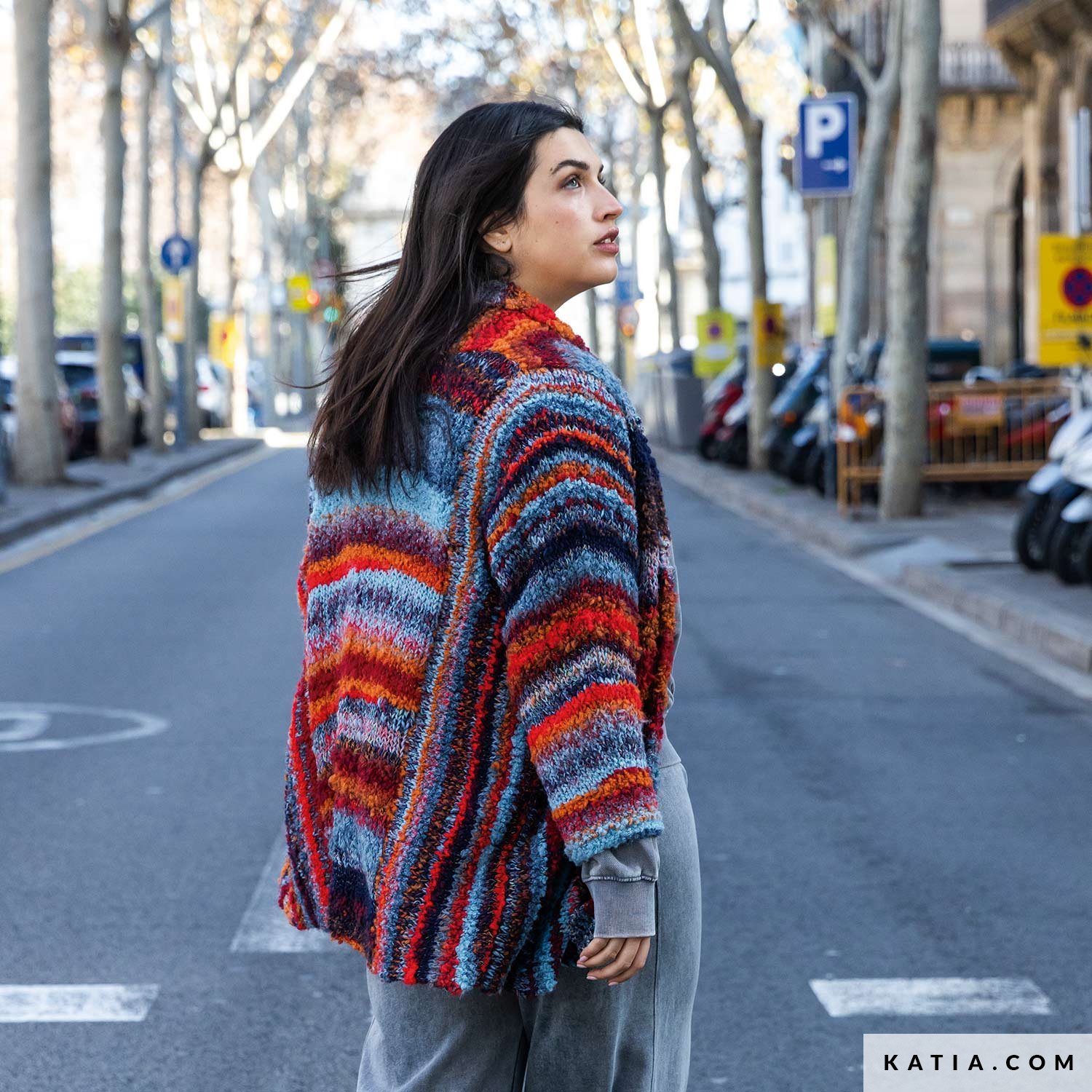 Jacket - Woman - Autumn / Winter - models & patterns | Katia.com