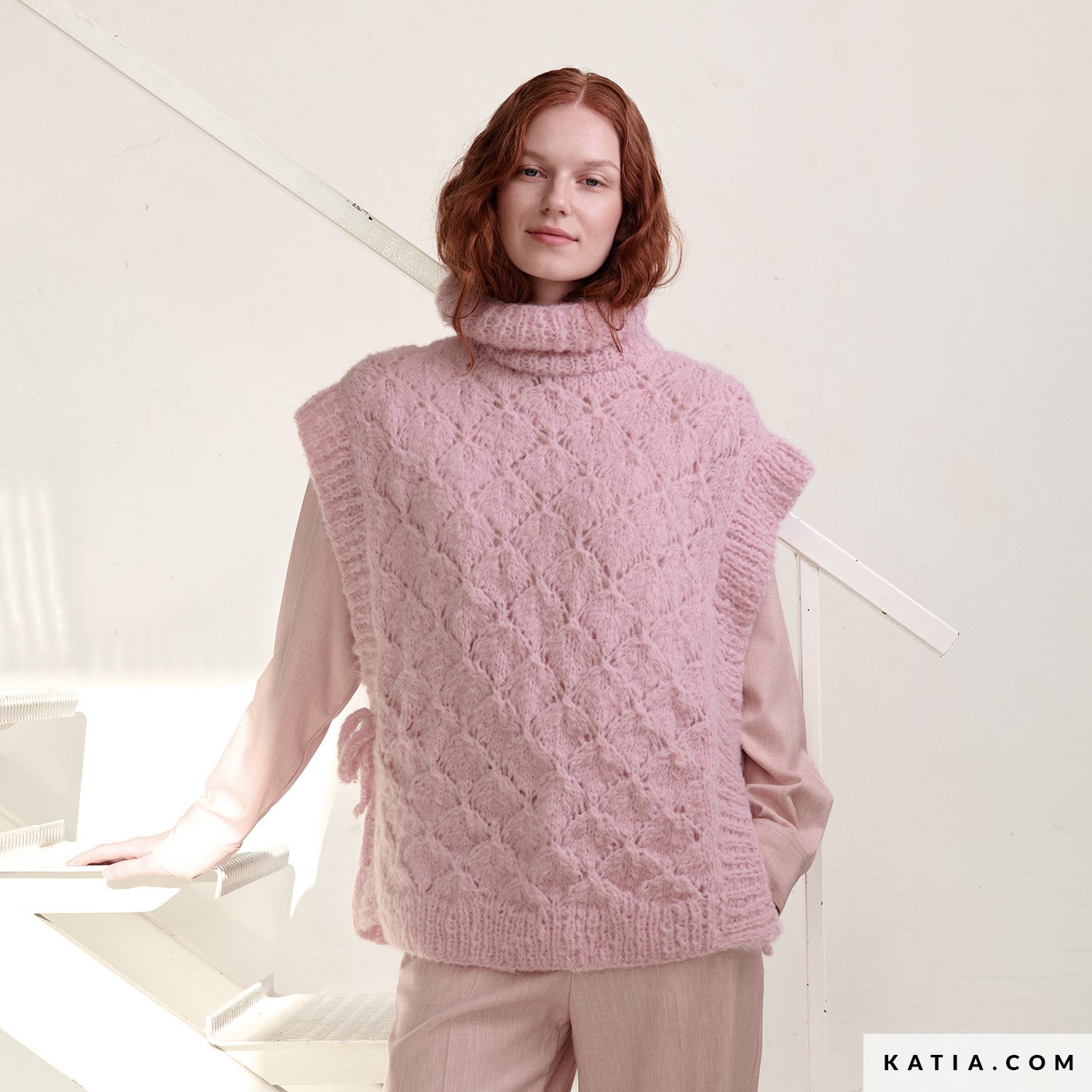 Vest - Woman - Autumn / Winter - models & patterns | Katia.com