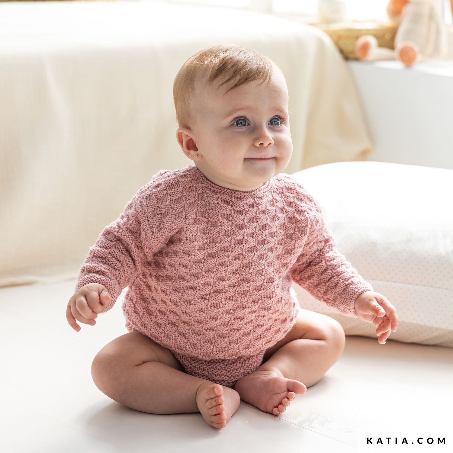 pattern-knit-crochet-baby-set-