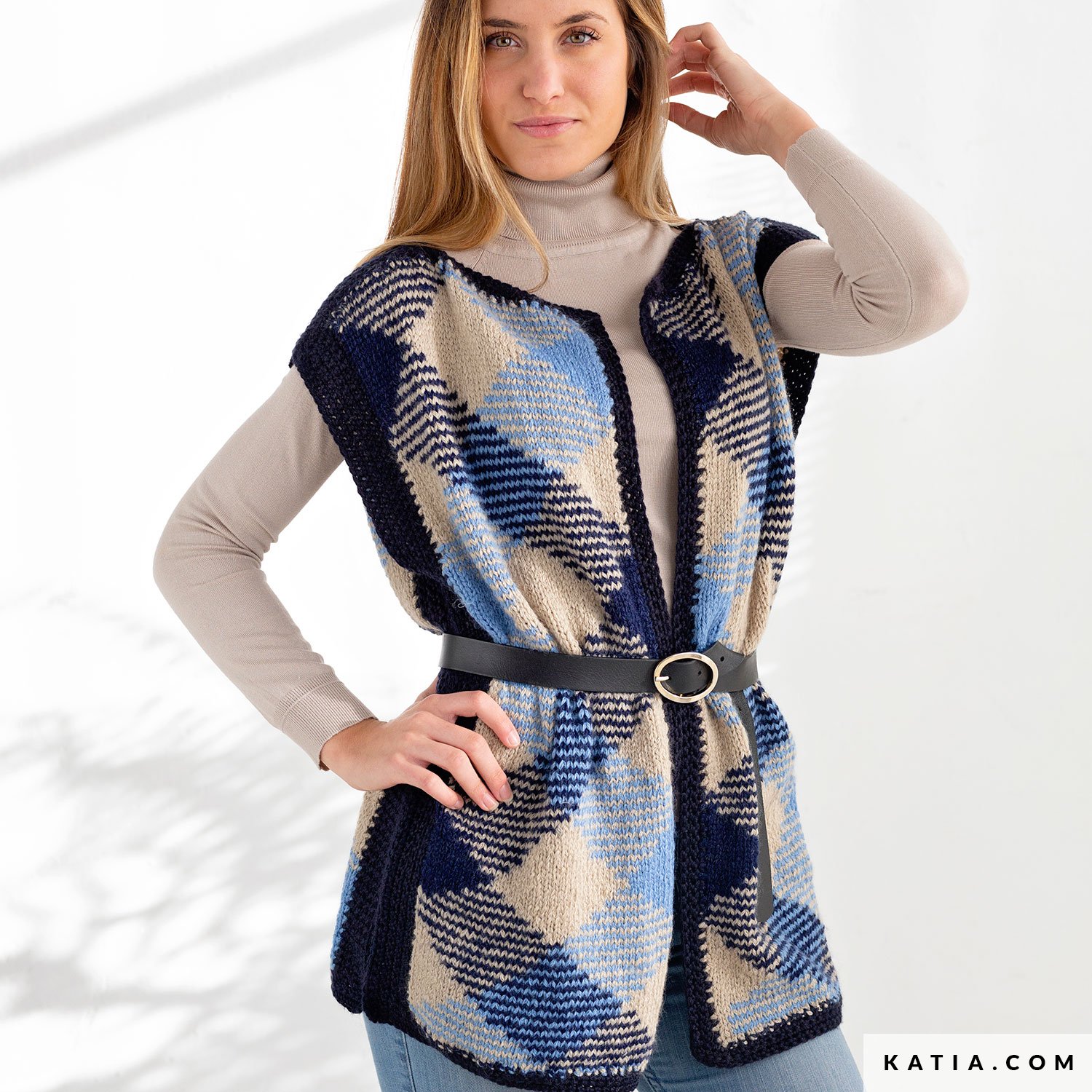Vest - Woman - Autumn / Winter - models & patterns | Katia.com