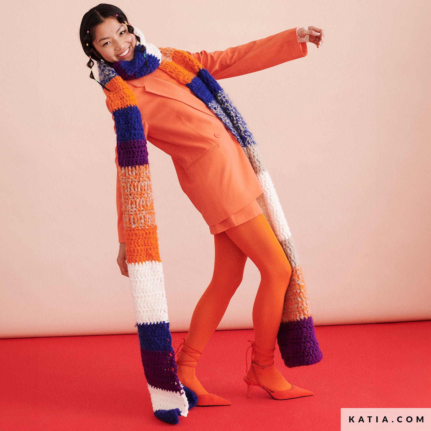 pattern-knit-crochet-woman-