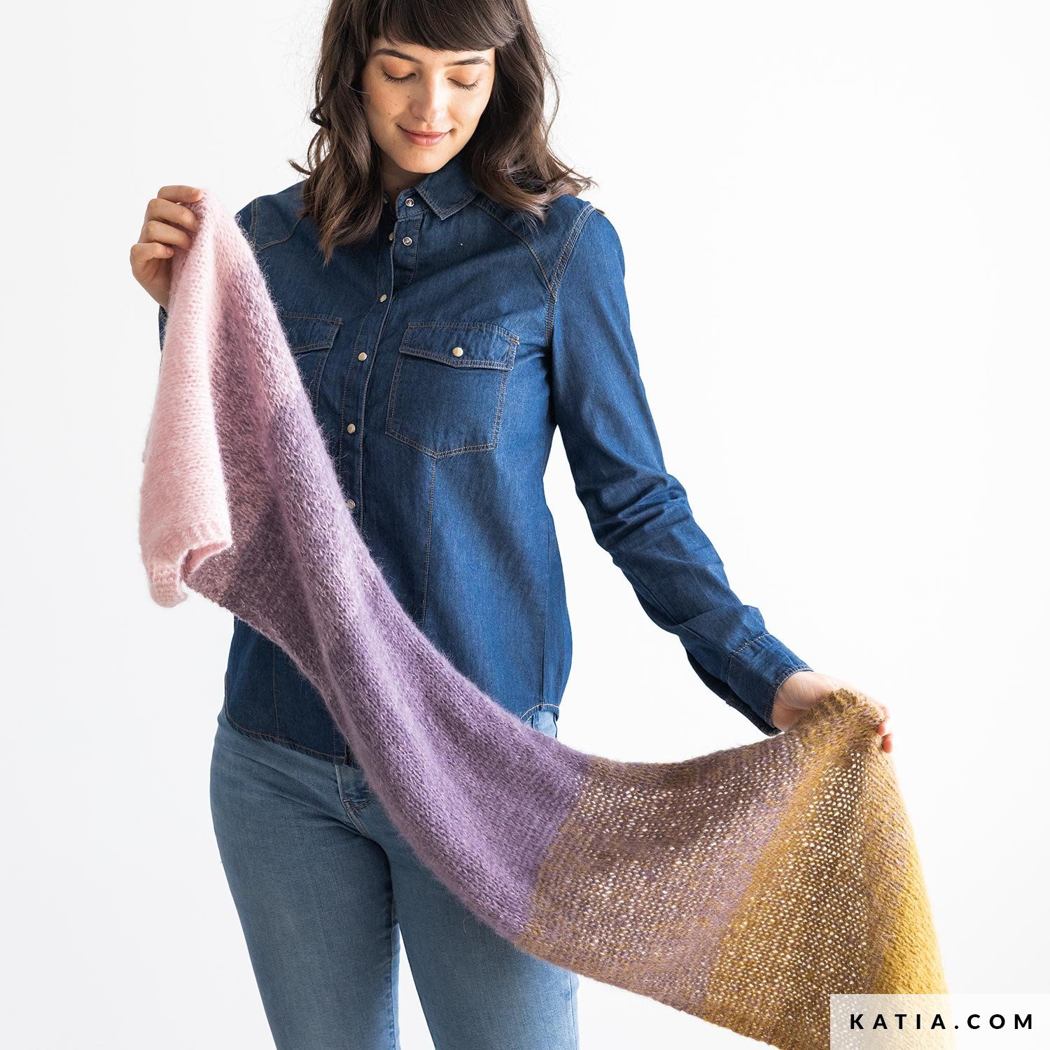 か*ご様 Osmanthus Motif Knitted Scarf Scarf - Woman - Autumn / Winter - models & patterns | Katia.com