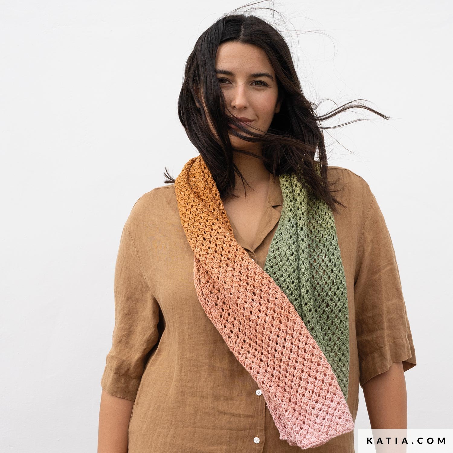 Scarf - Woman - Spring / Summer - models & patterns | Katia.com
