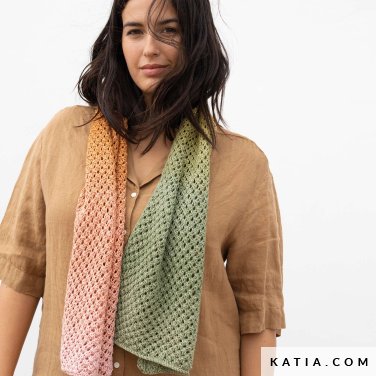 【新品未使用未開封】TOGAvirilis /　KNIT SCARF TOGA VIRILIS(トーガ ビリリース)のJacquard knit cardigan NAVY