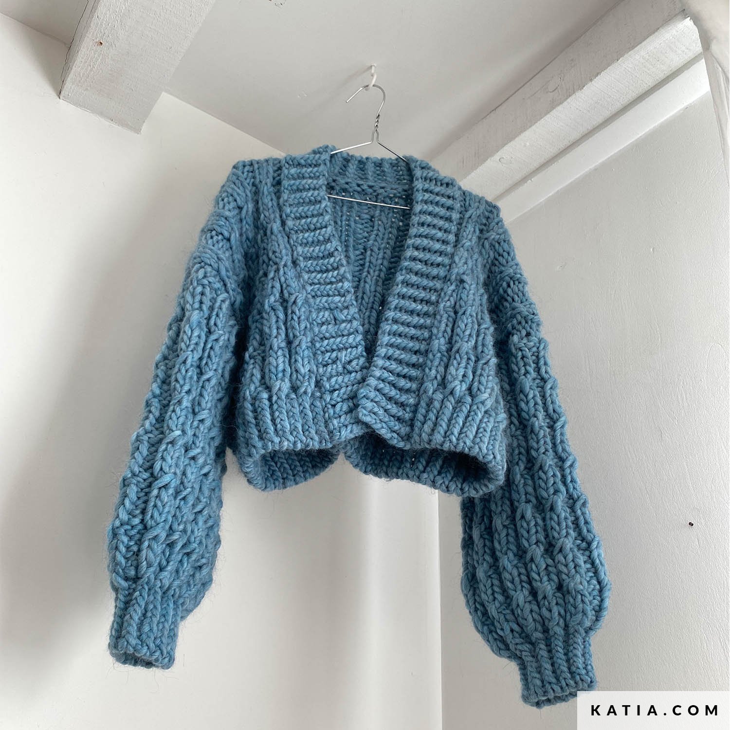 Jacket - Woman - Autumn / Winter - models & patterns | Katia.com