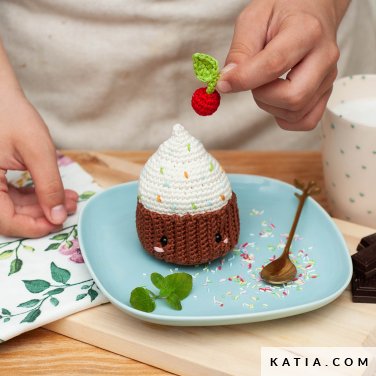 patron tejer punto ganchillo hogar amigurumi primavera verano katia 8043 454 p
