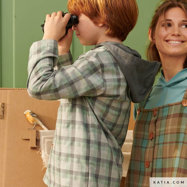 Sewing pattern Long sleeve blouse with hood