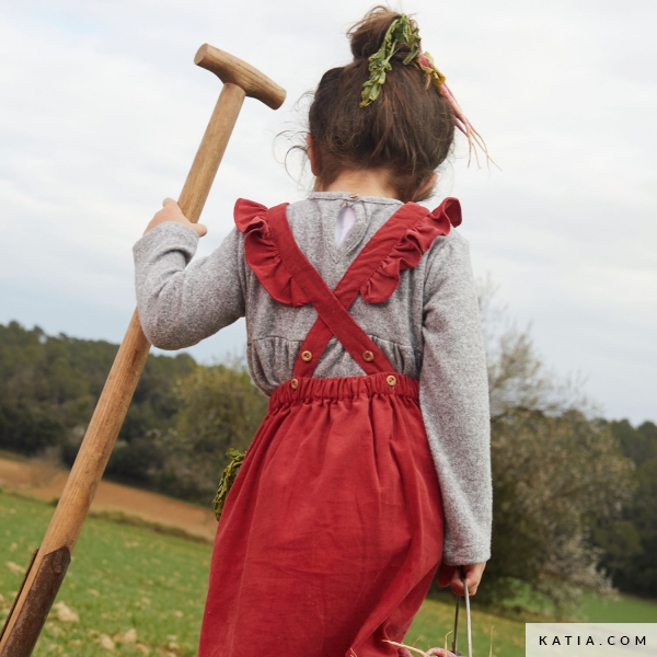 Sewing pattern Pinafore dress with frilled straps and front pockets